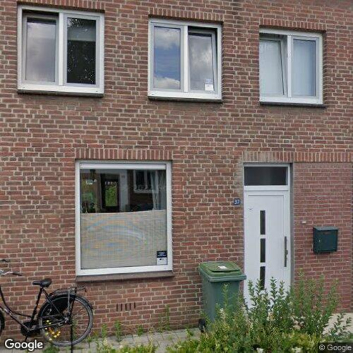 Bekijk foto 1/1 van house in Roermond