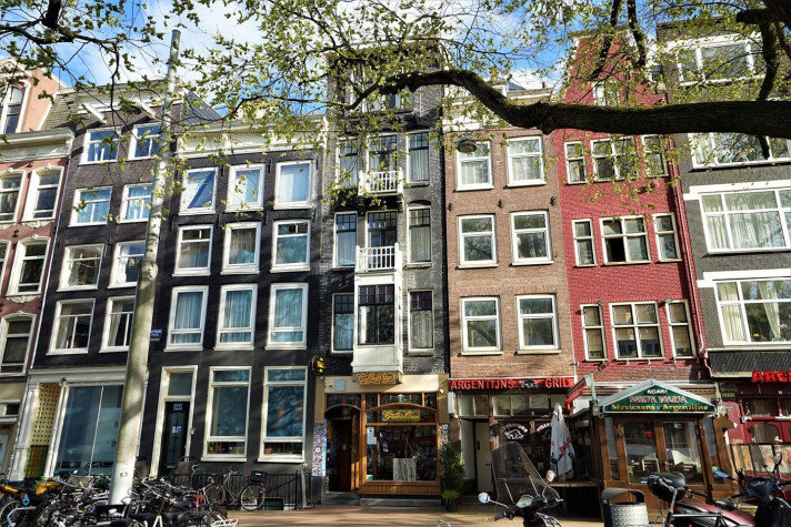 Bekijk foto 1/33 van apartment in Amsterdam