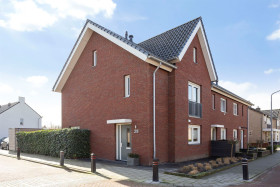 Woonhuis in Made